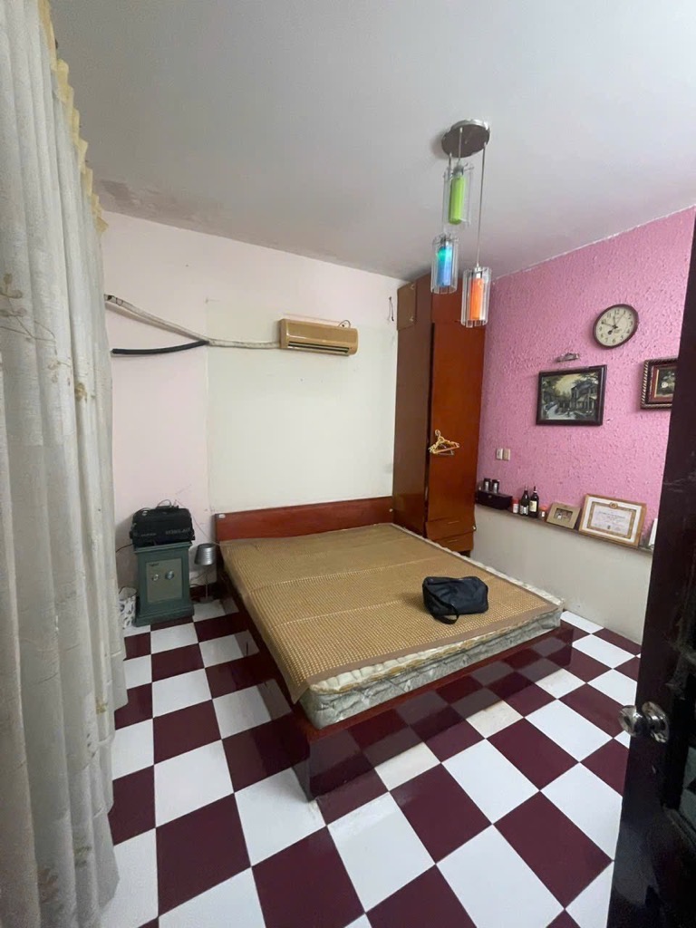 Bán nhà Hoàng Văn Thái - diện tích 51.9m2 4 tầng - Nhà Ra Ô Tô Tránh - giá 15 tỷ