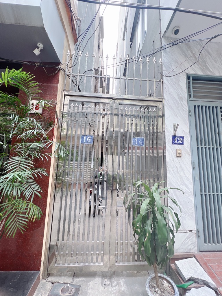 Bán nhà Hoàng Văn Thái - diện tích 51.9m2 4 tầng - Nhà Ra Ô Tô Tránh - giá 15 tỷ