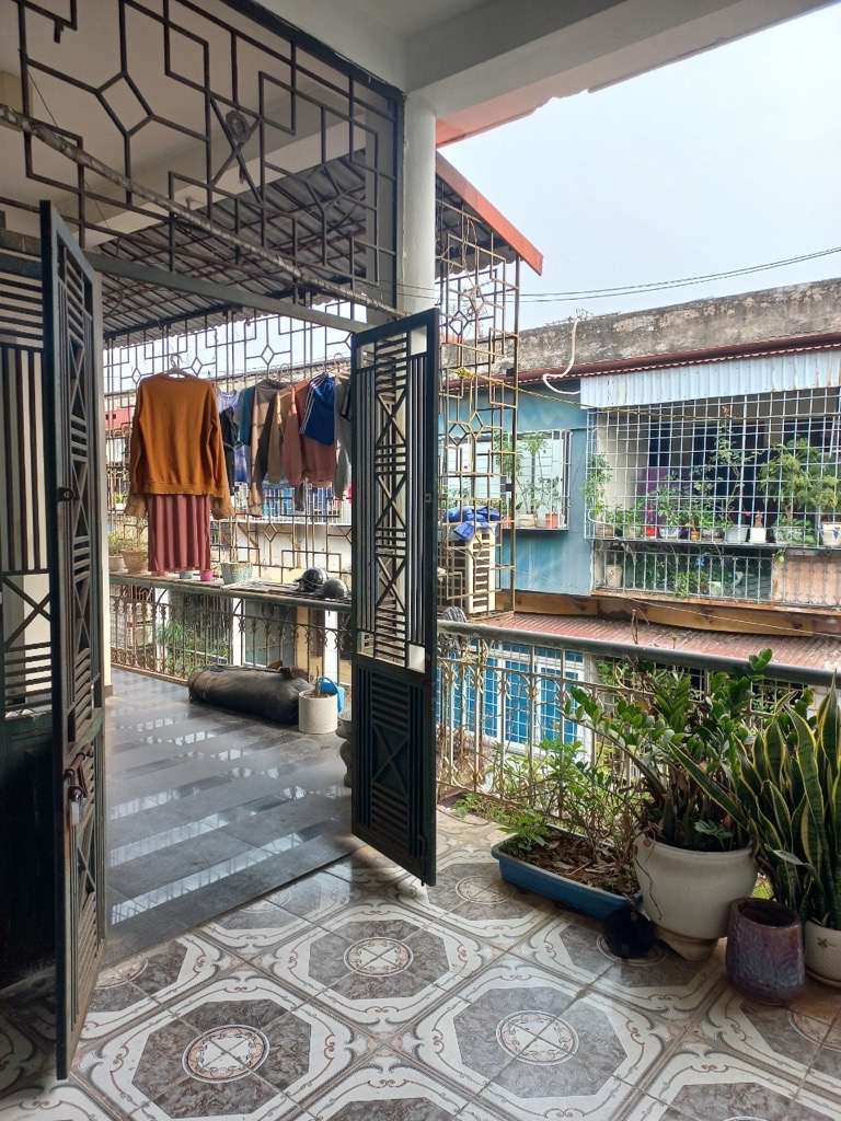 Bán nhà Vương Thừa Vũ - diện tích 80m2 5 tầng - Ô TÔ ĐỖ - giá 4 tỷ