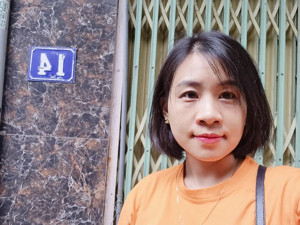 Bán nhà Trịnh Đình Cửu - diện tích 24m2 2 tầng - NGÕ THOÁNG - GẦN PHỐ - giá 2,5 tỷ