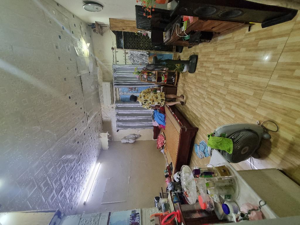 Bán nhà Trịnh Đình Cửu - diện tích 24m2 2 tầng - NGÕ THOÁNG - GẦN PHỐ - giá 2,5 tỷ