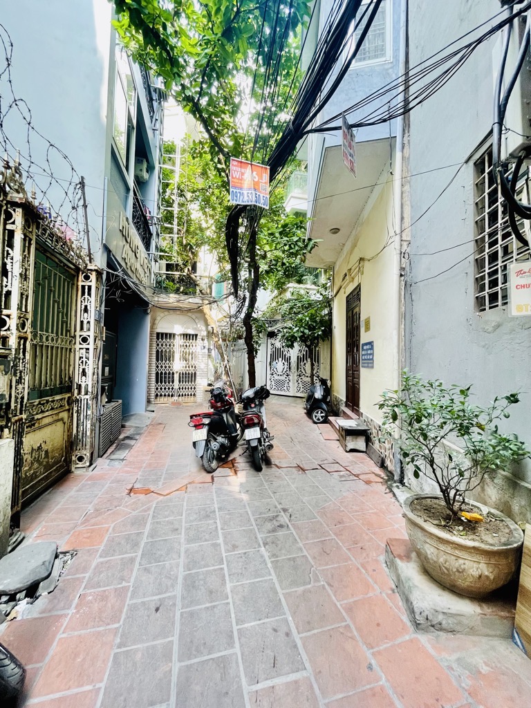 Bán nhà Kim Ngưu - diện tích 100m2 1 tầng - đất nở hậu - giá 17,5 tỷ