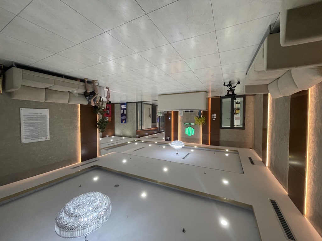 Bán nhà Hoàng Mai - diện tích 114m2 11 tầng - Căn hộ đẹp, giá 10,6 tỷ