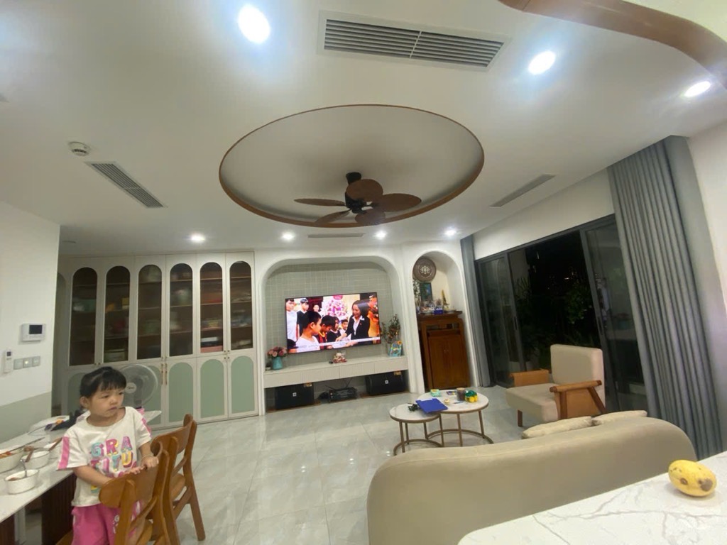 Bán nhà Hoàng Mai - diện tích 114m2 11 tầng - Căn hộ đẹp, giá 10,6 tỷ