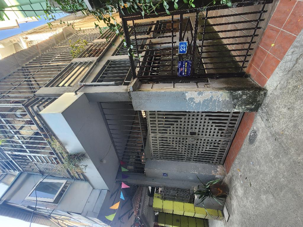 Bán nhà Lĩnh Nam - diện tích 74.1m2 3 tầng - Lô góc thoáng sáng - giá 16,8 tỷ