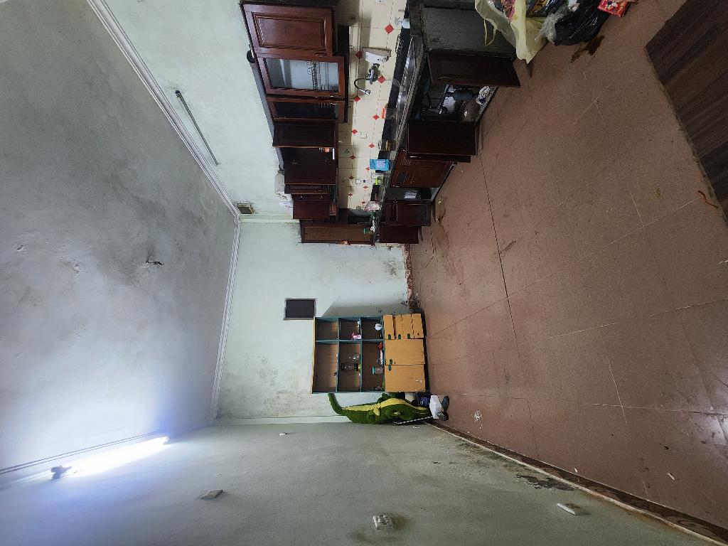 Bán nhà Lĩnh Nam - diện tích 74.1m2 3 tầng - Lô góc thoáng sáng - giá 16,8 tỷ