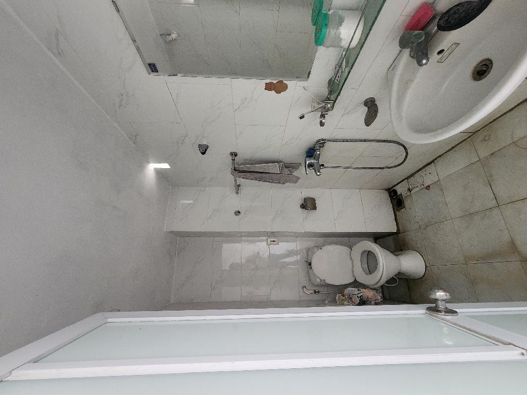 Bán nhà Lĩnh Nam - diện tích 74.1m2 3 tầng - Lô góc thoáng sáng - giá 16,8 tỷ