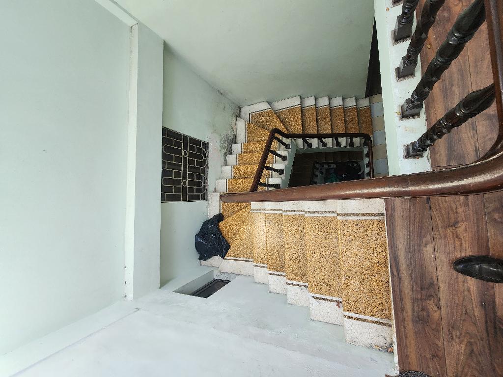 Bán nhà Lĩnh Nam - diện tích 74.1m2 3 tầng - Lô góc thoáng sáng - giá 16,8 tỷ