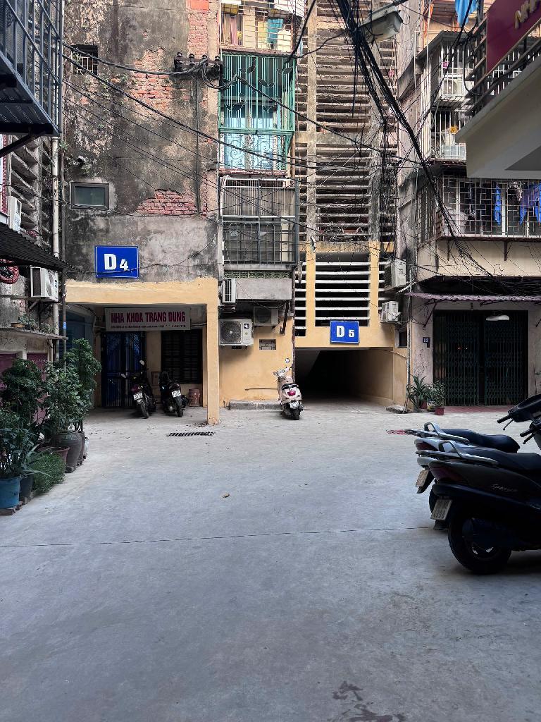 Bán nhà Trần Thánh Tông - diện tích 120m2 5 tầng - Lô góc trung tâm - giá 5,3 tỷ