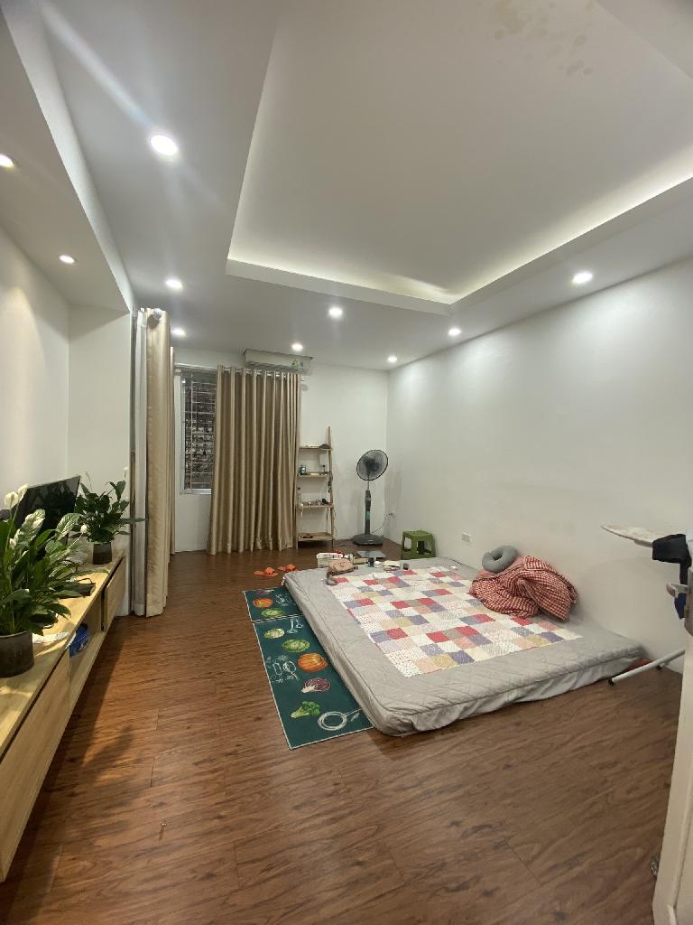 Bán nhà Trần Thánh Tông - diện tích 120m2 5 tầng - Lô góc trung tâm - giá 5,3 tỷ