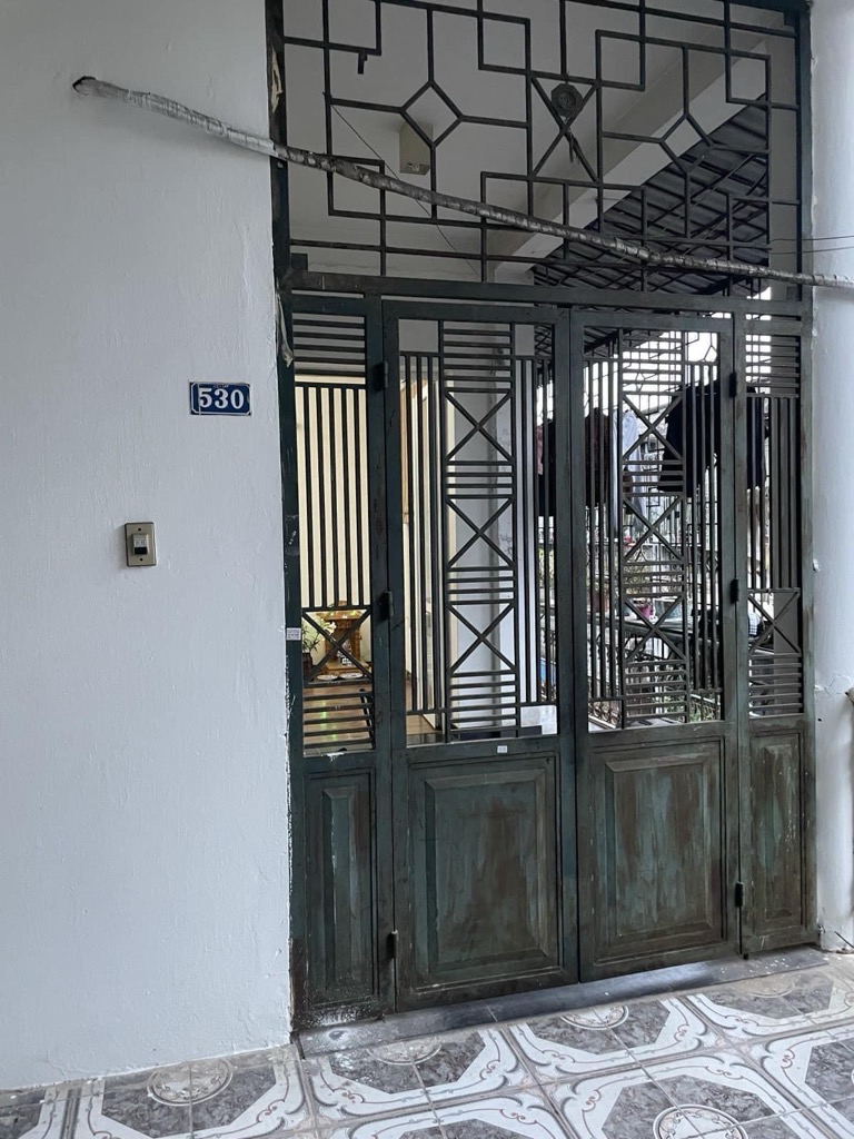 Bán nhà Vương Thừa Vũ - diện tích 80m2 5 tầng - Ô TÔ ĐỖ - giá 4 tỷ