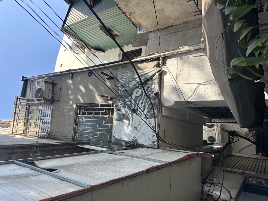 Bán nhà Trần Khát Chân - diện tích 18,4m2 5 tầng - Mặt phố - giá 7,6 tỷ