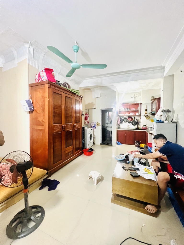 Bán nhà Lĩnh Nam - diện tích 33m2 2 tầng - Lô góc 2 thoáng - giá 2,2 tỷ