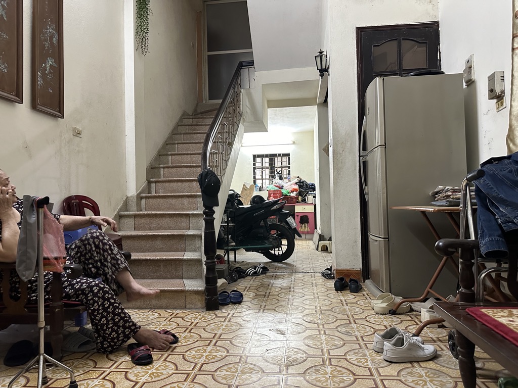 Bán nhà Văn Hương - diện tích 36m2 4 tầng - Lô góc 2 thoáng - giá 8,75 tỷ