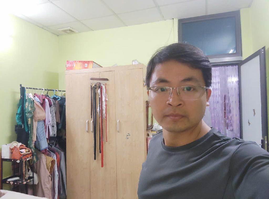 Bán nhà Lê Gia Đỉnh - diện tích 40.1m2 2 tầng - Căn hộ tập thể penhouse trung tâm - giá 5 tỷ