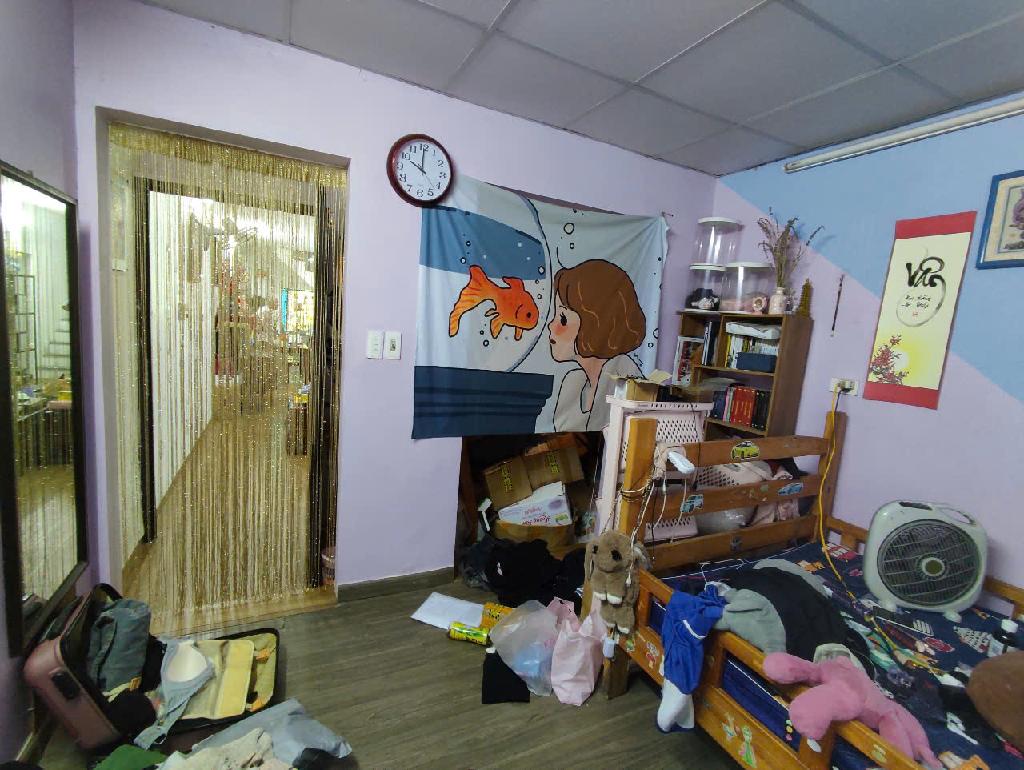 Bán nhà Lê Gia Đỉnh - diện tích 40.1m2 2 tầng - Căn hộ tập thể penhouse trung tâm - giá 5 tỷ