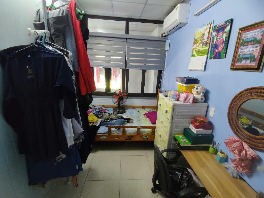 Bán nhà Lê Gia Đỉnh - diện tích 40.1m2 2 tầng - Căn hộ tập thể penhouse trung tâm - giá 5 tỷ