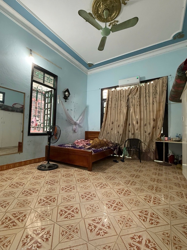 Bán nhà Nam Dư - diện tích 107.6m2 2 tầng - vị trí quá đẹp - giá 14 tỷ