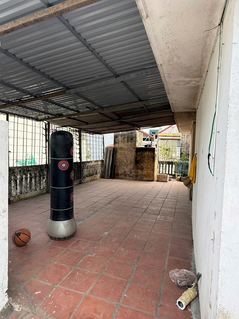 Bán nhà Nam Dư - diện tích 107.6m2 2 tầng - vị trí quá đẹp - giá 14 tỷ