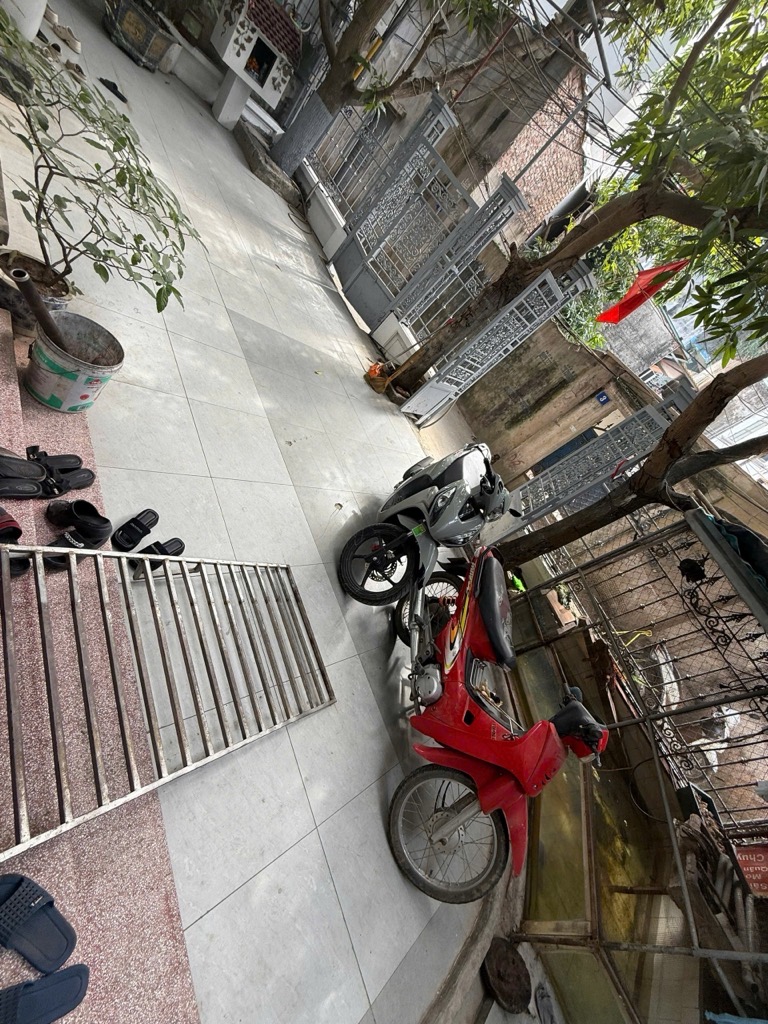 Bán nhà Nam Dư - diện tích 107.6m2 2 tầng - vị trí quá đẹp - giá 14 tỷ