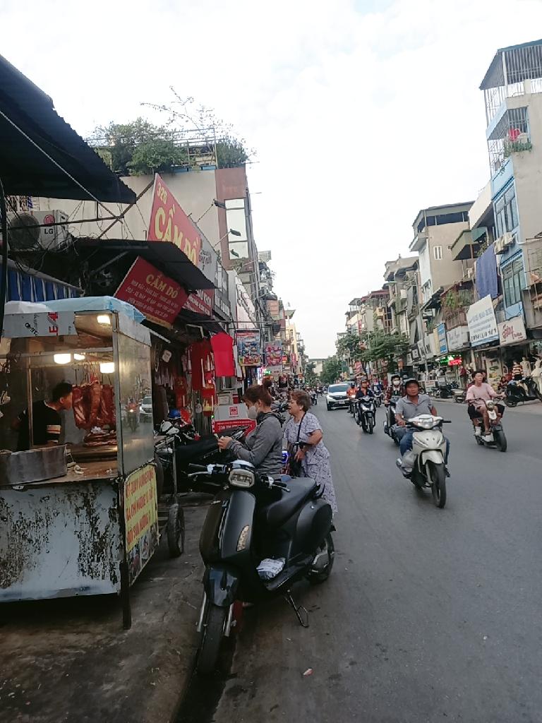 Bán nhà Trương Định - diện tích 43,4m2 4 tầng - Lô góc - giá 18,5 tỷ