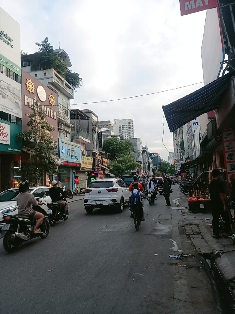 Bán nhà Trương Định - diện tích 43,4m2 4 tầng - Lô góc - giá 18,5 tỷ