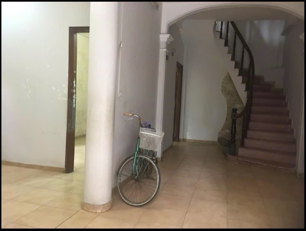 Bán nhà Nguyễn Khoái - diện tích 78m2 3 tầng - 15m ra ô tô - giá 13,8 tỷ