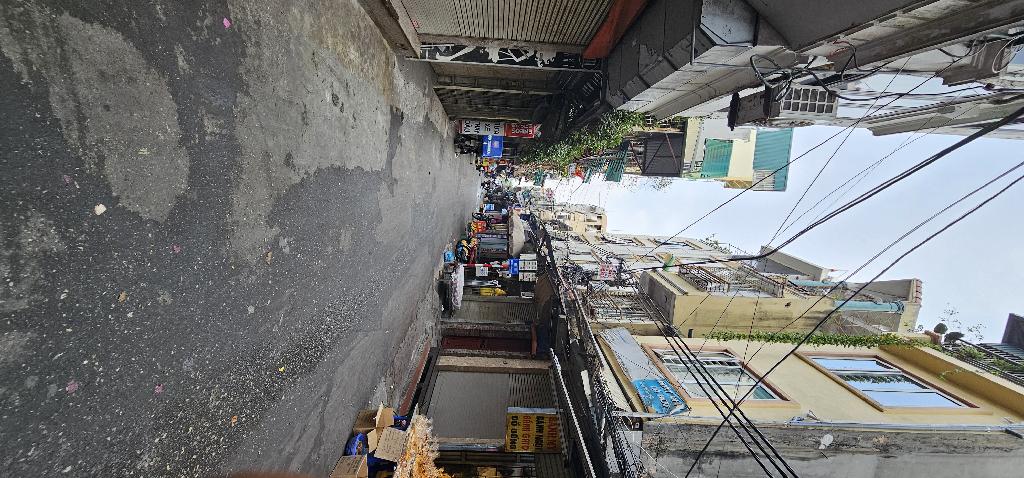 Bán nhà Đê Trần Khát Chân - diện tích 59m2 1 tầng - Nhà 1 tầng xác định bán đất - giá 12,4 tỷ