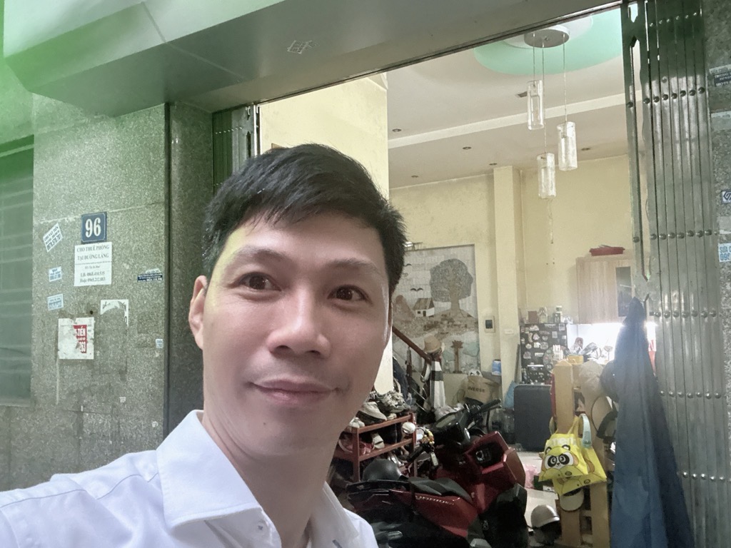 Bán nhà Chùa Láng - diện tích 44.3m2 4 tầng - Mặt ngõ kinh doanh - giá 13 tỷ