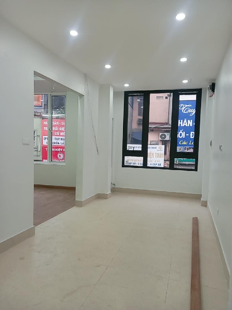 Bán nhà Trương Định - diện tích 43,4m2 4 tầng - Lô góc - giá 18,5 tỷ