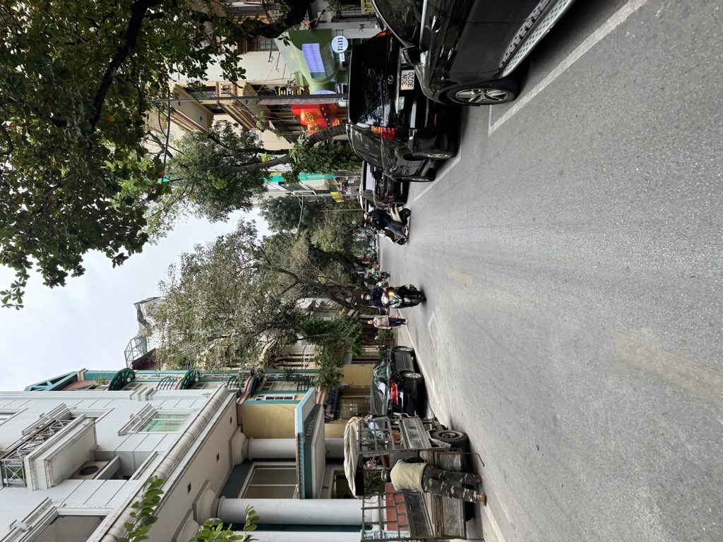 Bán nhà Triệu Việt Vương - diện tích 52m2 5 tầng - SÁT PHỐ CỔ - Ô CHỜ THANG MÁY - giá 15 tỷ