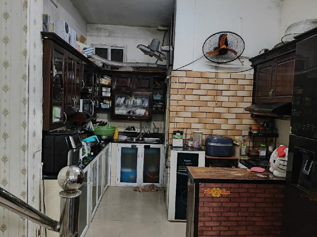 Bán nhà Nguyễn Lương Bằng - diện tích 39.4m2 3 tầng - ô tô tránh - giá 10 tỷ