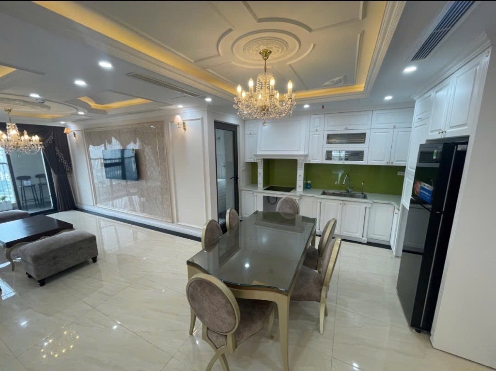 Bán nhà Lê Văn Lương - diện tích 100m2 17 tầng - Căn hộ cao cấp - giá 11 tỷ