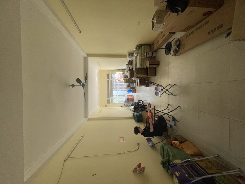 Bán nhà Nguyễn Xiển - diện tích 72m2 3 tầng - Ô tô tránh - giá 8,6 tỷ