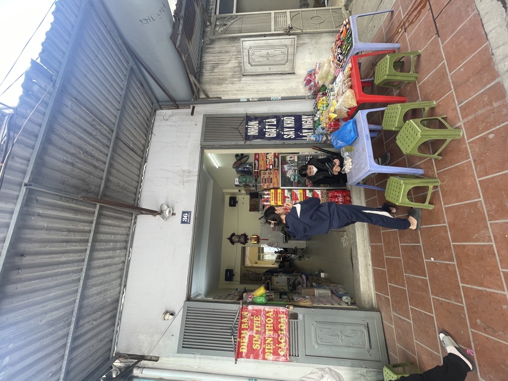 Bán nhà Nguyễn Xiển - diện tích 72m2 3 tầng - Ô tô tránh - giá 8,6 tỷ