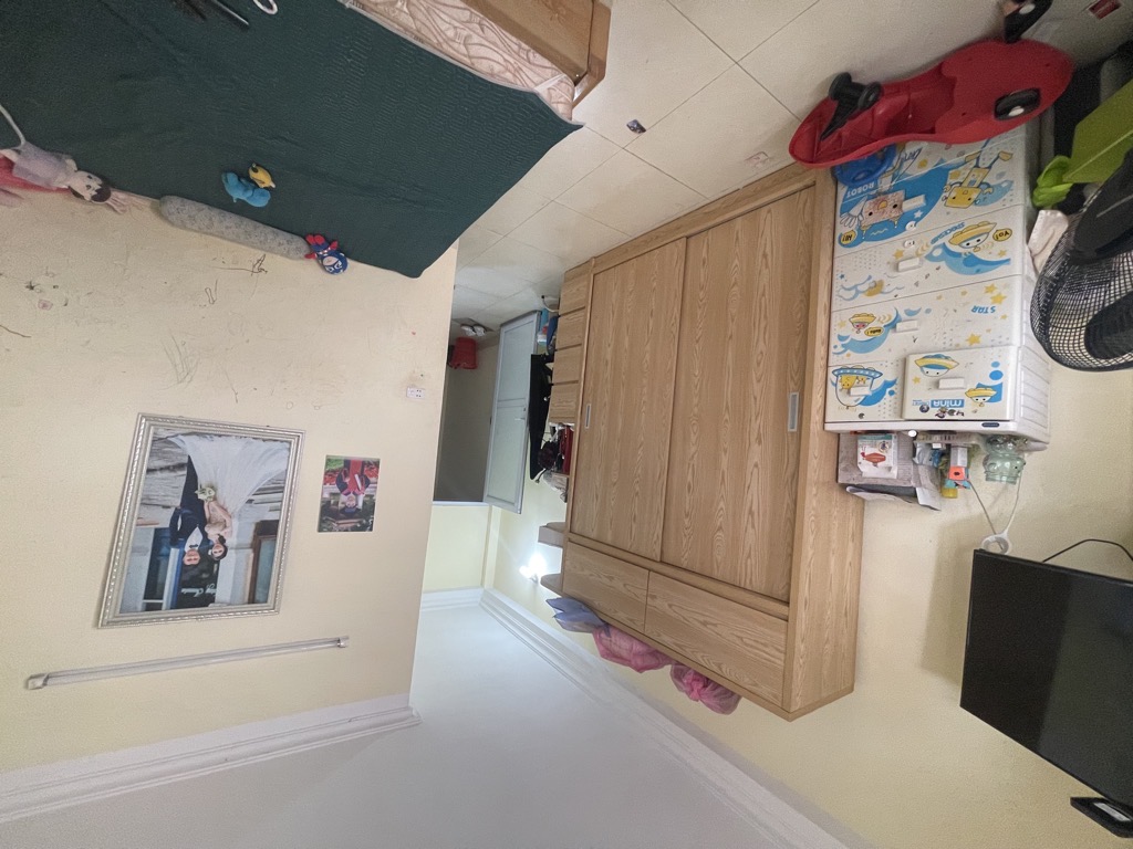 Bán nhà Nguyễn Xiển - diện tích 72m2 3 tầng - Ô tô tránh - giá 8,6 tỷ