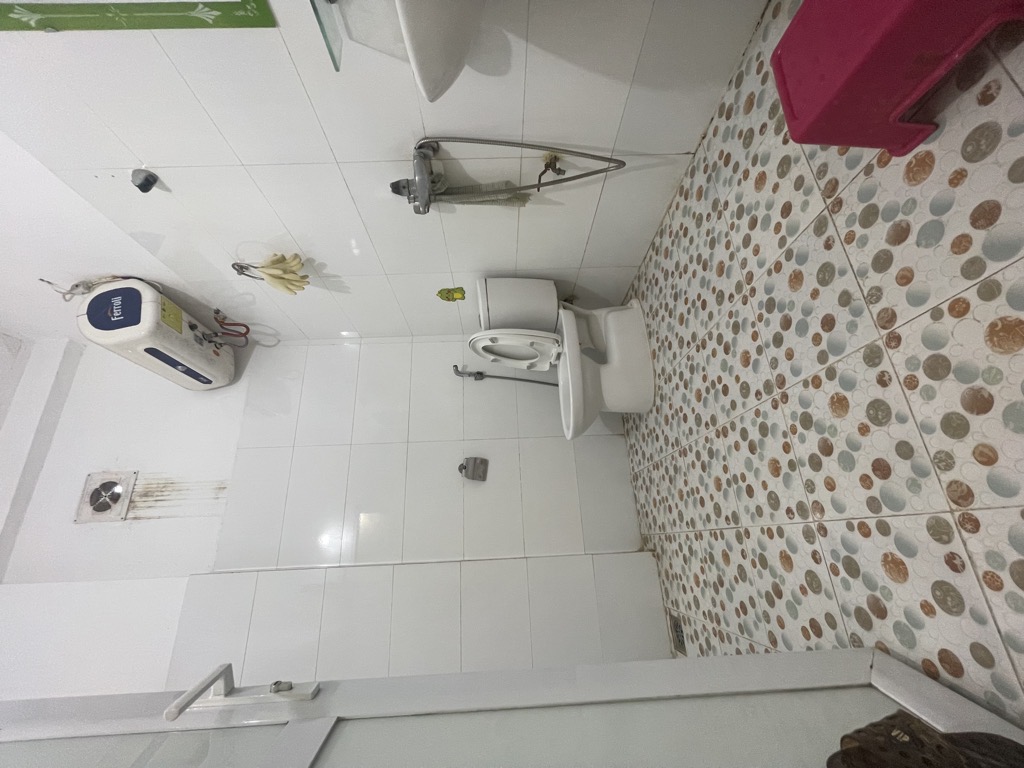 Bán nhà Nguyễn Xiển - diện tích 72m2 3 tầng - Ô tô tránh - giá 8,6 tỷ