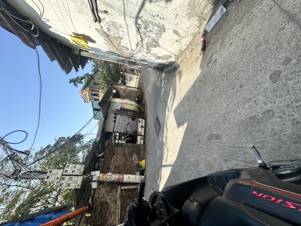 Bán nhà Lĩnh Nam - diện tích 50m2 1 tầng - Ô tô đỗ cửa vào nhà - giá 2,2 tỷ