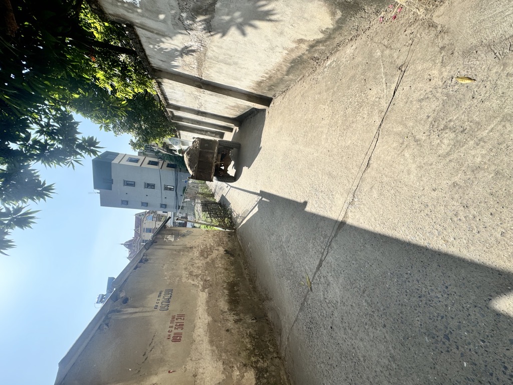 Bán nhà Lĩnh Nam - diện tích 50m2 1 tầng - Ô tô đỗ cửa vào nhà - giá 2,2 tỷ