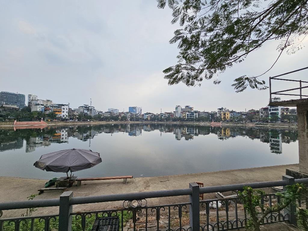 Bán nhà Linh Quang - diện tích 64m2 2 tầng - Ô TÔ - KINH DOANH - giá 22,5 tỷ