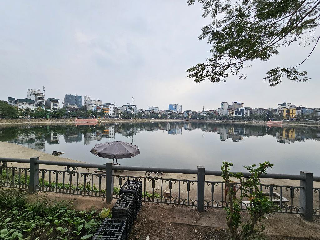 Bán nhà Linh Quang - diện tích 64m2 2 tầng - Ô TÔ - KINH DOANH - giá 22,5 tỷ