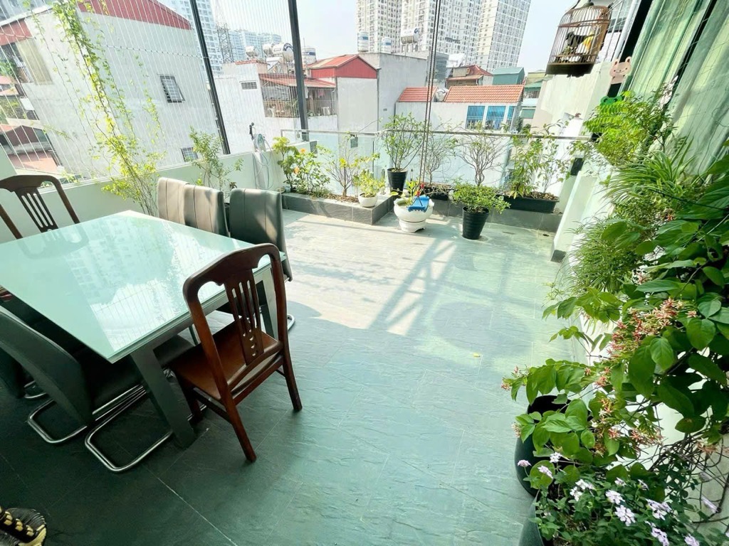 Bán nhà Dương Văn Bé - diện tích 62m2 5 tầng - nhà đẹp hiếm có - giá 12,5 tỷ