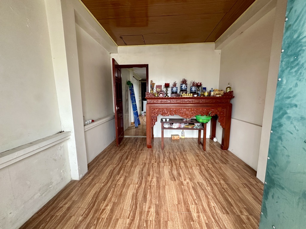 Bán nhà Hoàng Mai - diện tích 34,5m2 5 tầng - ô tô qua nhà - giá 9 tỷ