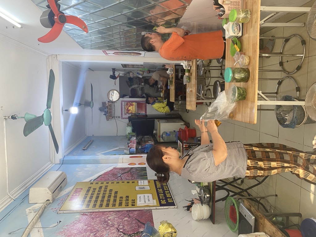 Bán nhà Lạc Trung - diện tích 33,6m2 2 tầng - Nhà 2 mặt phố - giá 14,6 tỷ