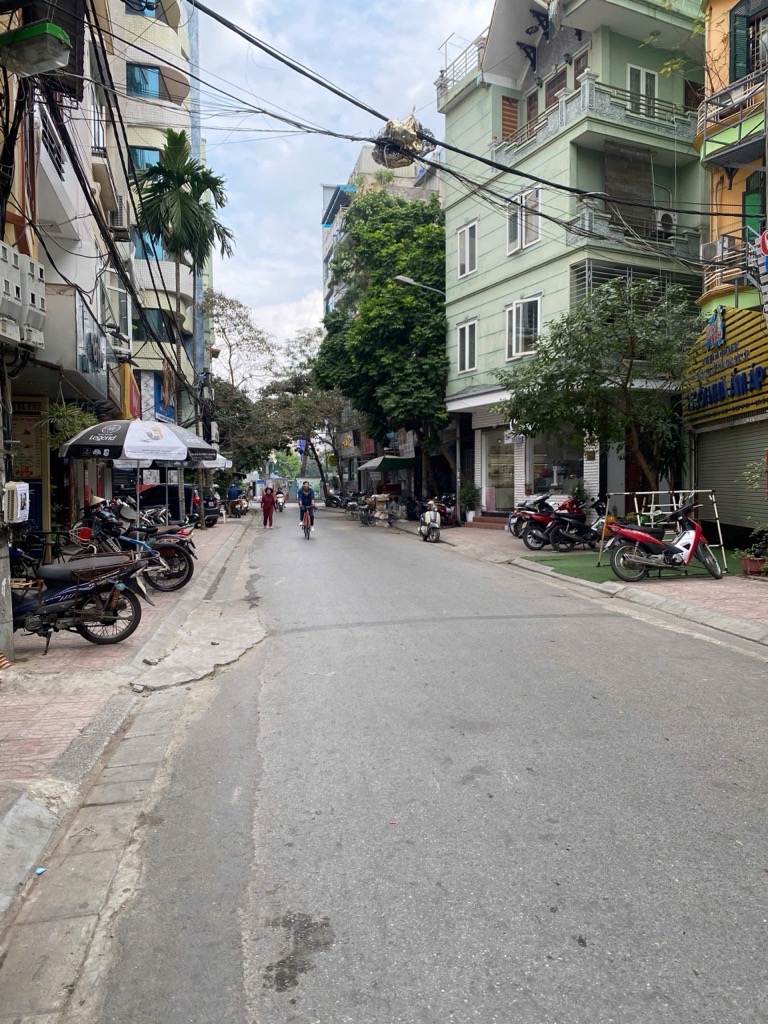 Bán nhà Tôn Đức Thắng - diện tích 50m2 3 tầng - Nhà đẹp hiếm có - giá 7,5 tỷ