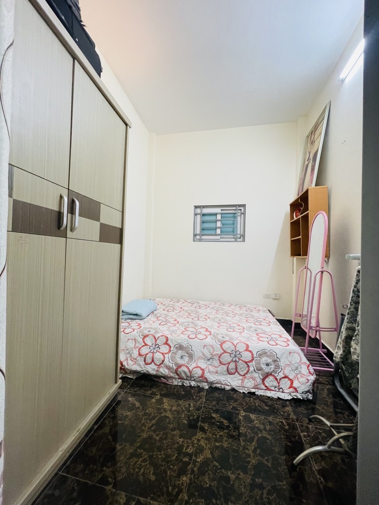 Bán nhà Ngõ Tô Hoàng - diện tích 37m2 4 tầng - Nhà đẹp về ở luôn - giá 5,4 tỷ