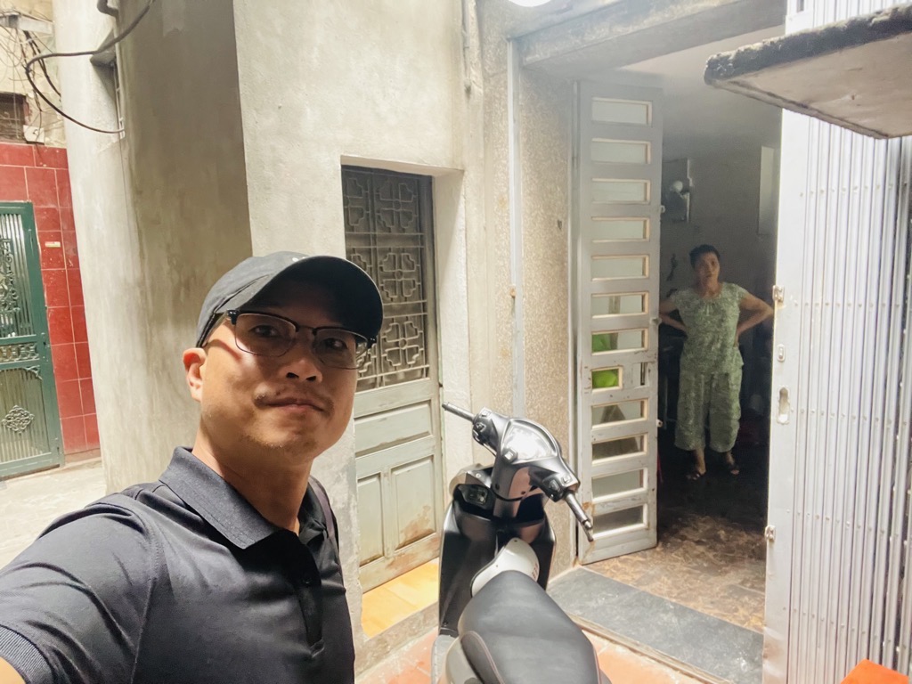 Bán nhà Ngõ Tô Hoàng - diện tích 37m2 4 tầng - Nhà đẹp về ở luôn - giá 5,4 tỷ