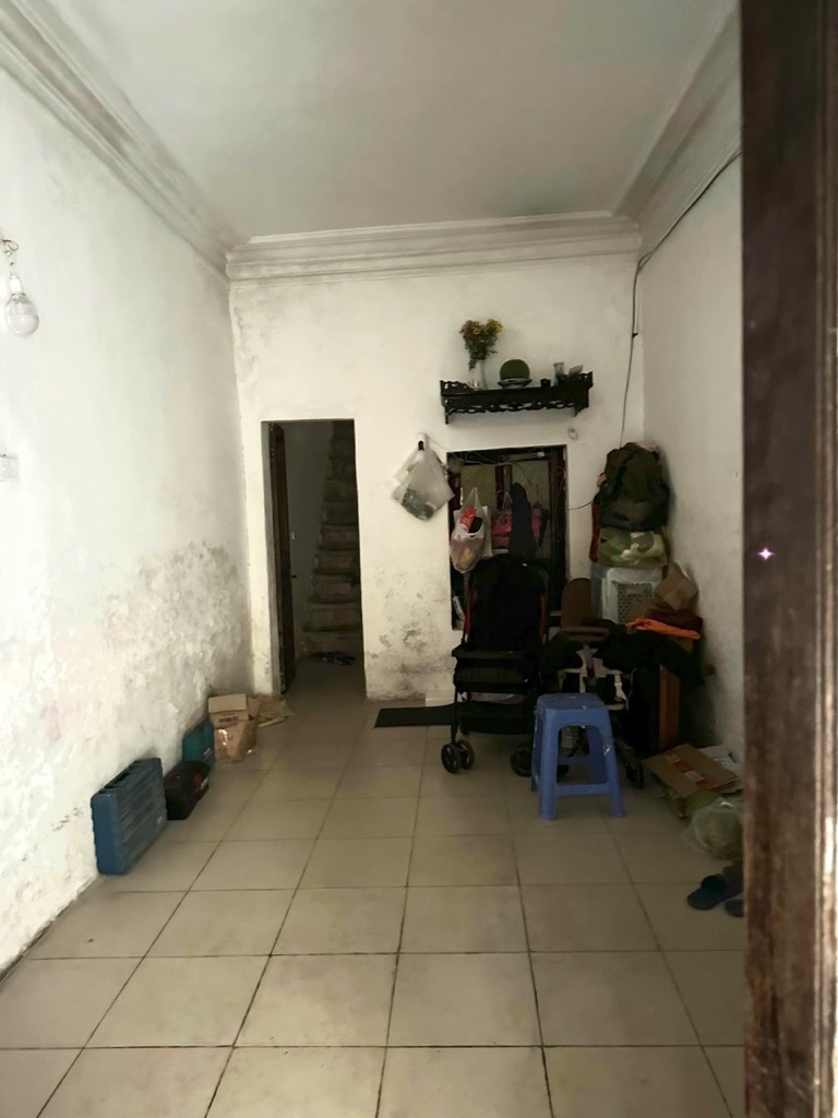 Bán nhà Ngõ Thống Nhất - diện tích 70m2 1 tầng - gần ô tô - giá 8,9 tỷ