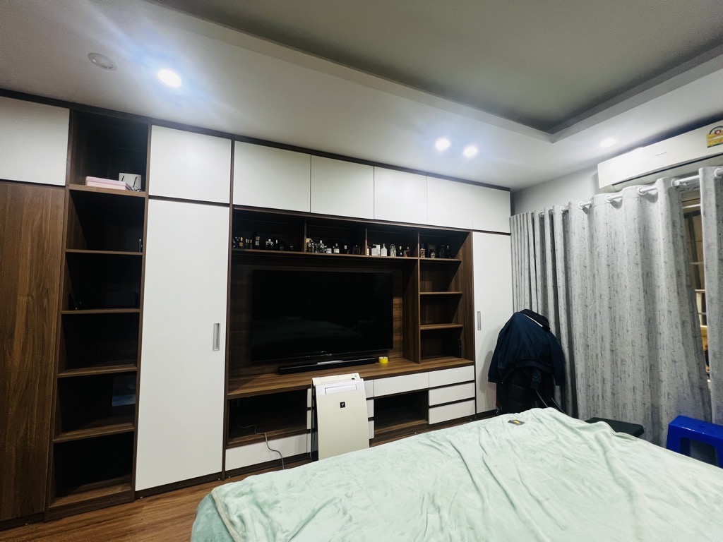 Bán nhà Đê Trần Khát Chân - diện tích 38m2 5 tầng - ô tô đỗ cửa - giá 10 tỷ