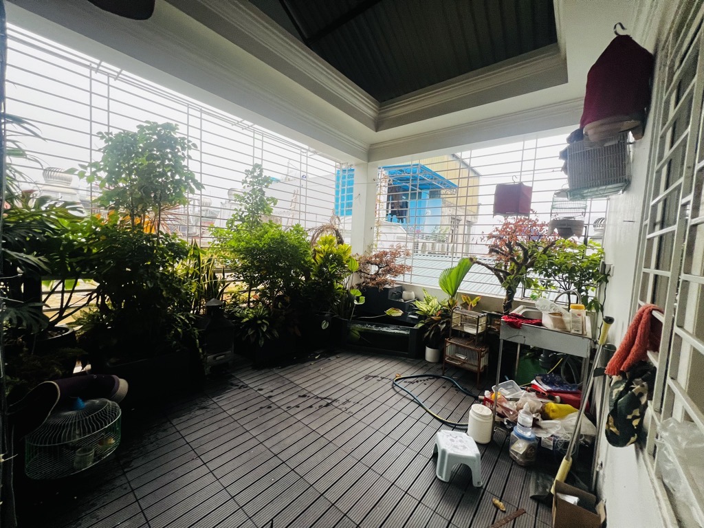 Bán nhà Đê Trần Khát Chân - diện tích 38m2 5 tầng - ô tô đỗ cửa - giá 10 tỷ